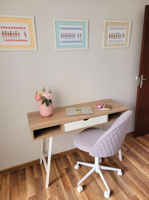 Center 2 Bdrm Apartment, 5min From Square & Garden, Free Parking * Plovdiv
